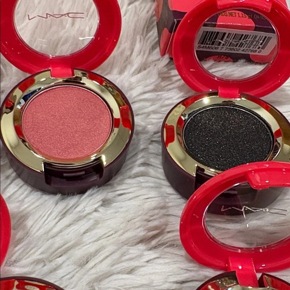 MAC COSMETICS NUTCRACKER COLLECTION